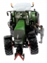 AT-Collections 32137 - Louis steigt auf den Traktor  Siku Trecker vorne